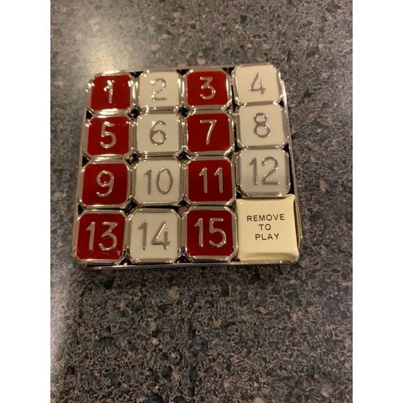 VINTAGE GAME FIFTEEN TILE STAINLESS STEEL PUZZLE - Picture 3 of 5